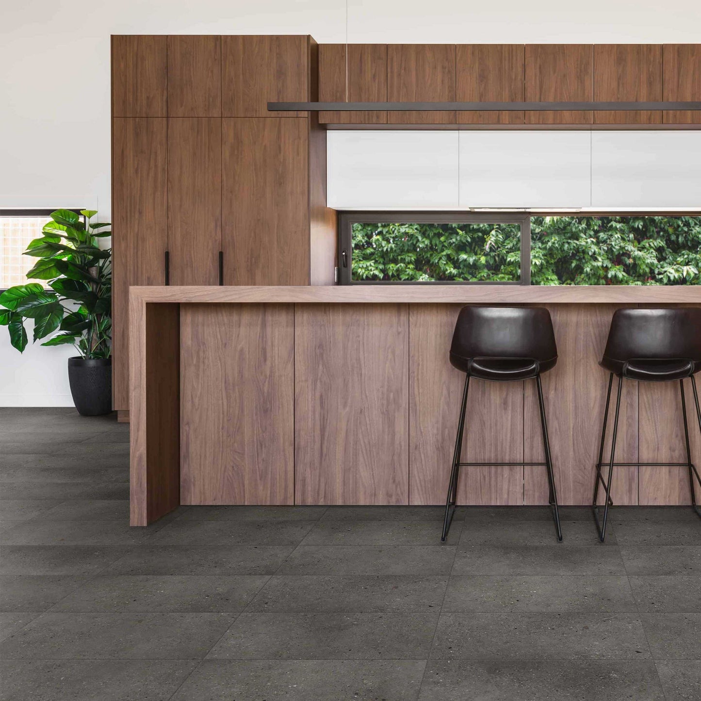 Dante 2.0 Eclipse Ceratec Surfaces Floor Mart Canada